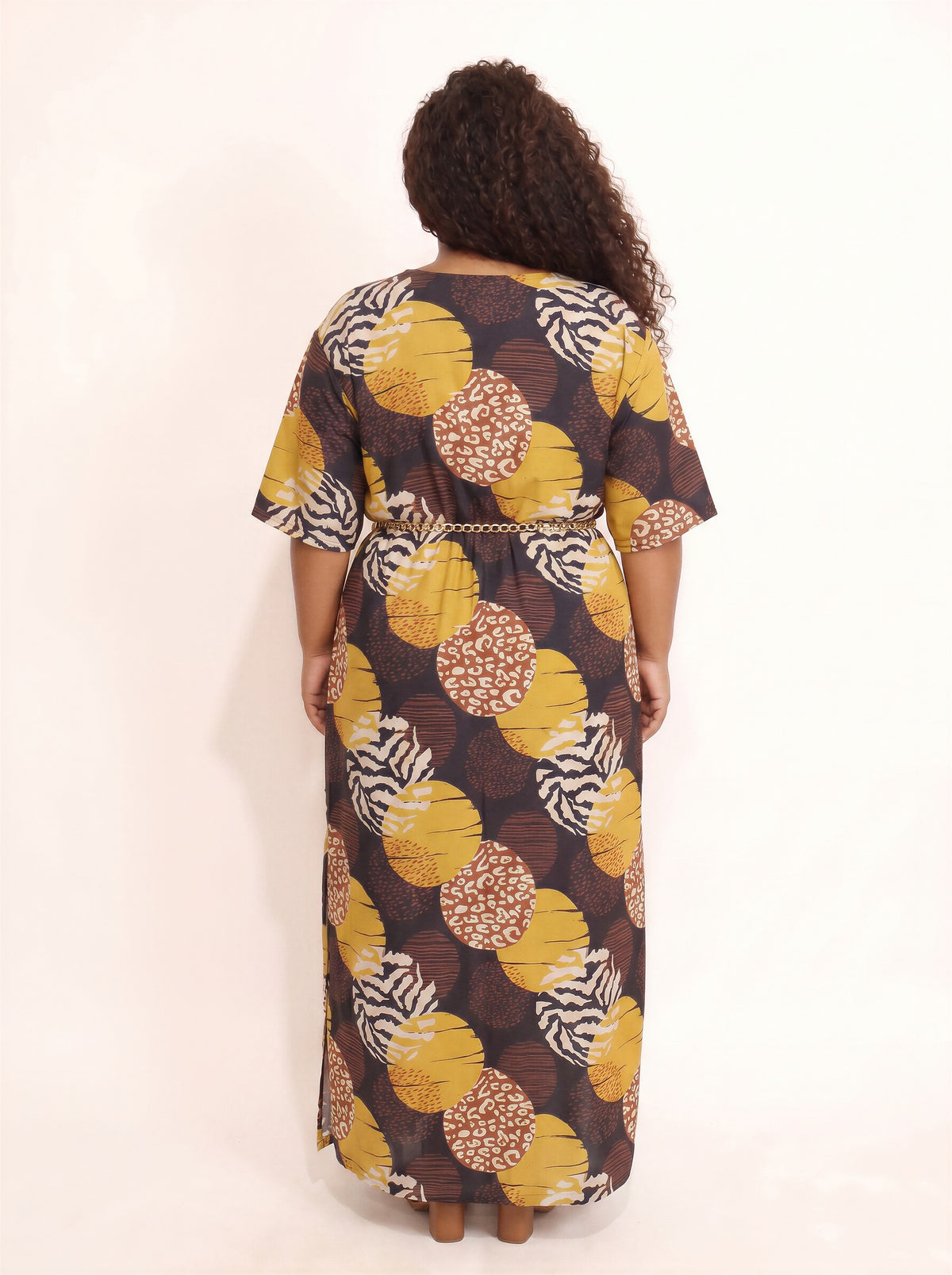 Vestido Savana - Longo Estampado com Fendas Plus Size Amarelo